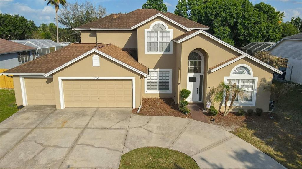 Photo of 1635 Ledgestone Drive, Brandon, FL 33511 (MLS # TB8494566)