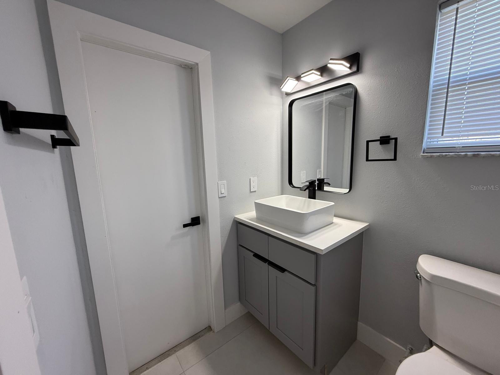 PORT MALABAR UNIT 5 LOT 10 BLK 128 - Residential Lease