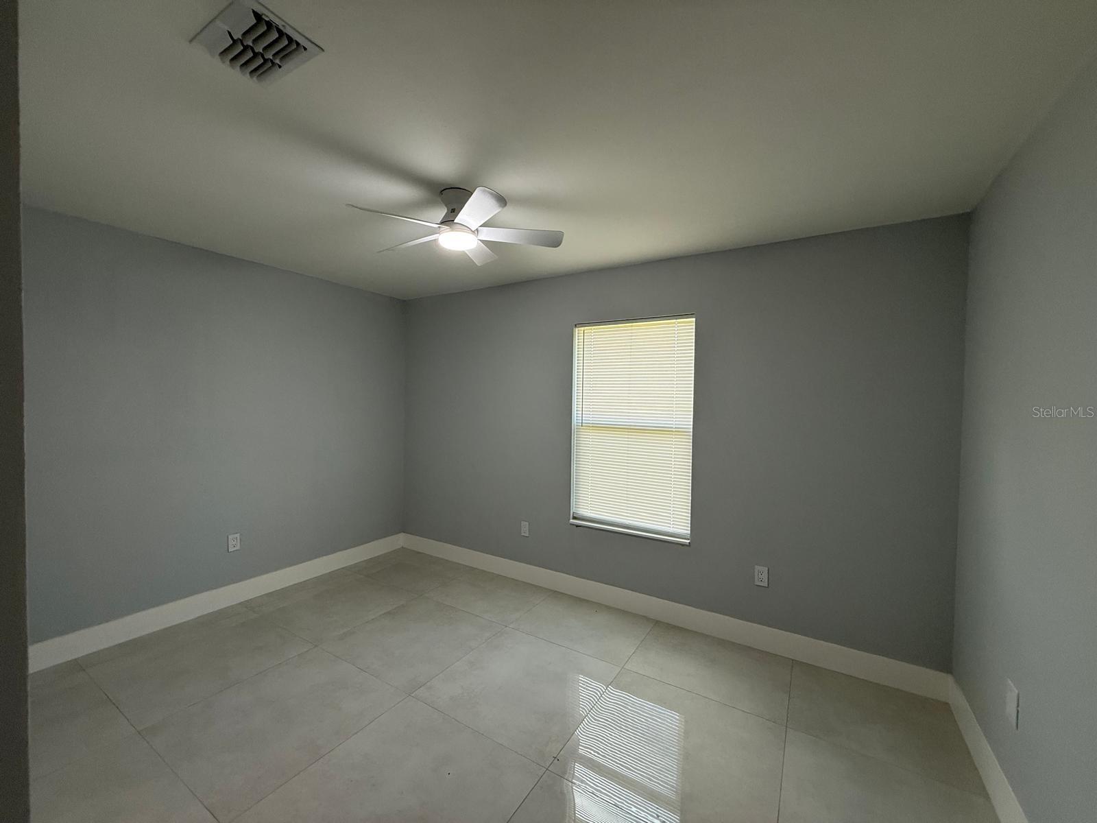 PORT MALABAR UNIT 5 LOT 10 BLK 128 - Residential Lease