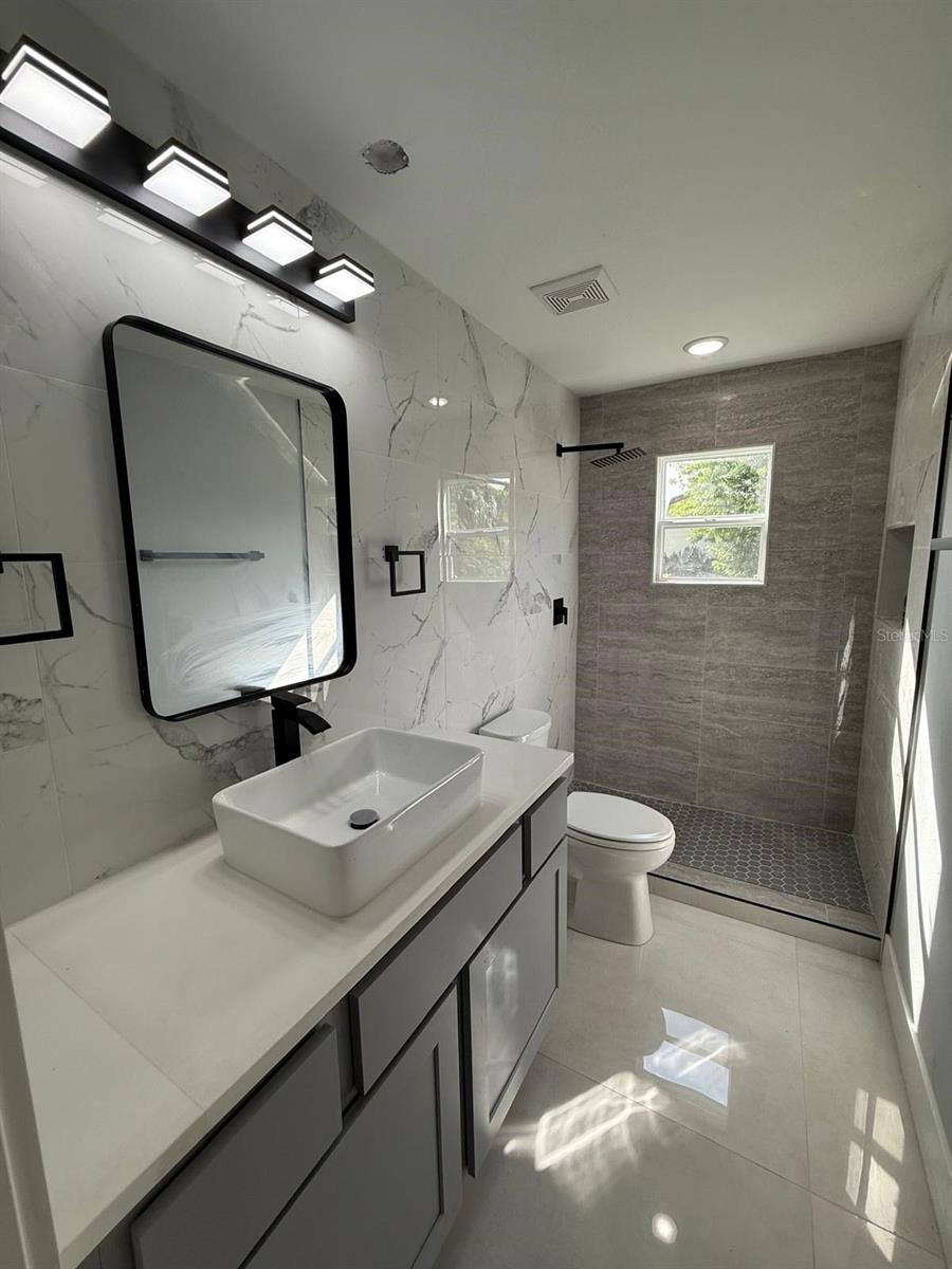 PORT MALABAR UNIT 5 LOT 10 BLK 128 - Residential Lease