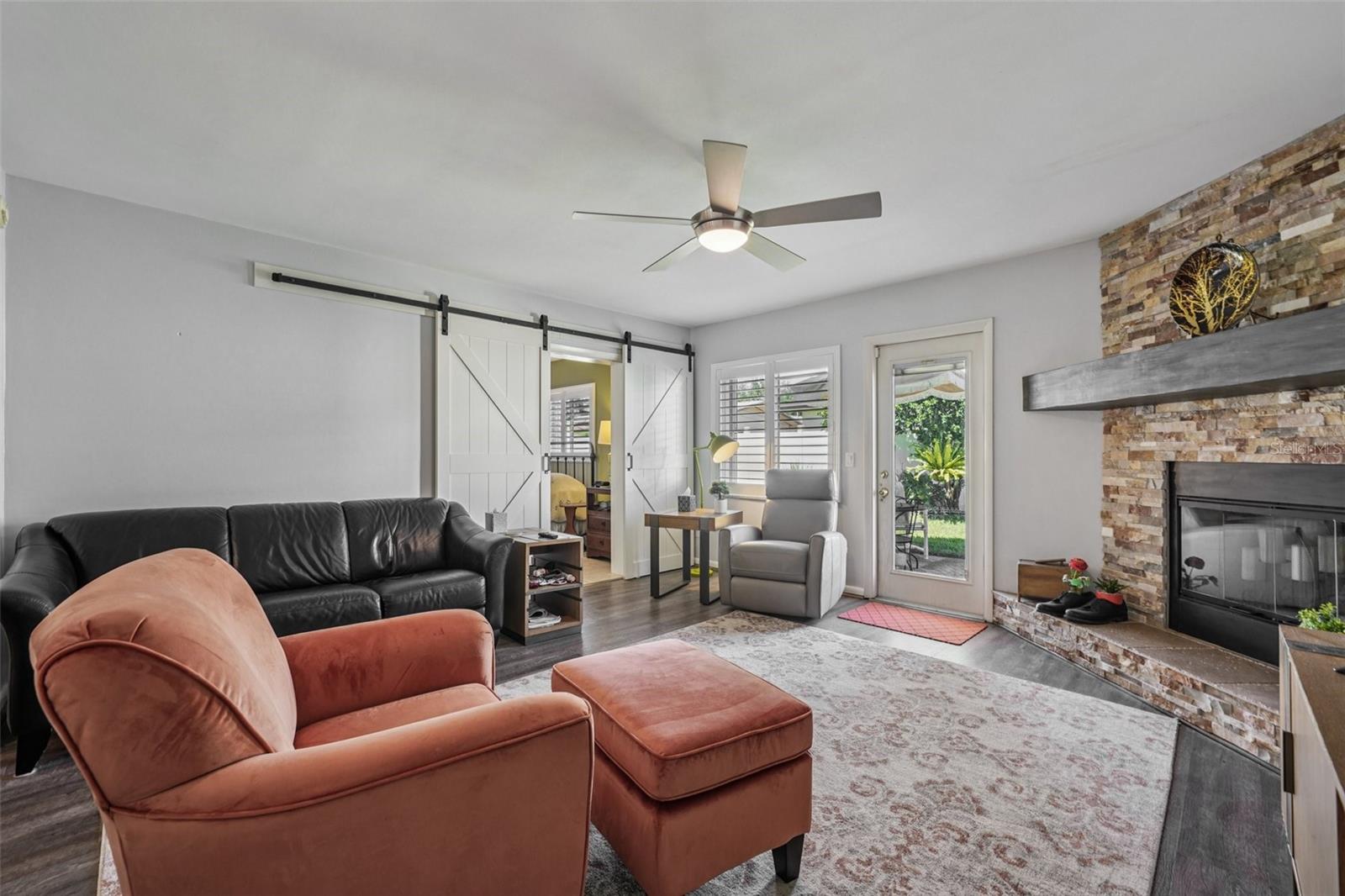 LEISURE ACRES - Residential