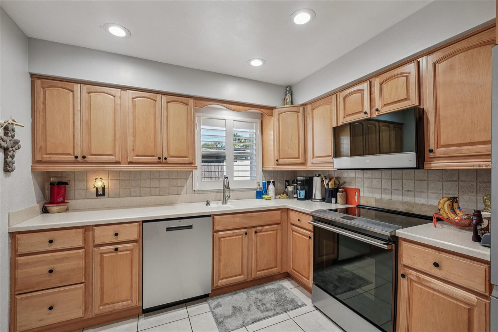 LEISURE ACRES - Residential