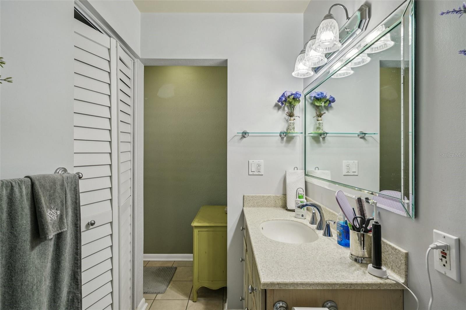 LEISURE ACRES - Residential