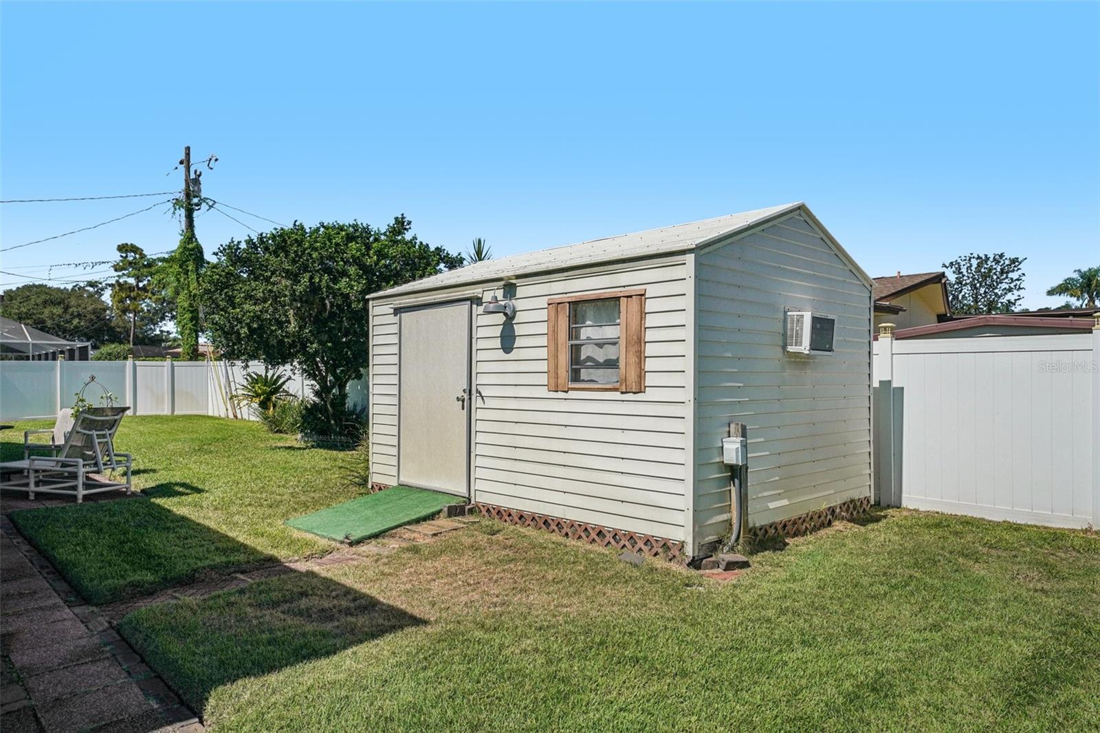LEISURE ACRES - Residential
