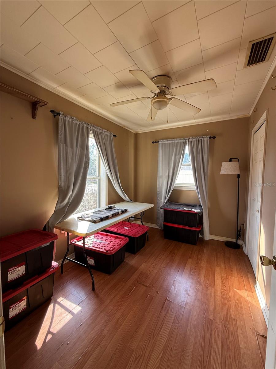 NEW PORT RICHEY CITY - Residential