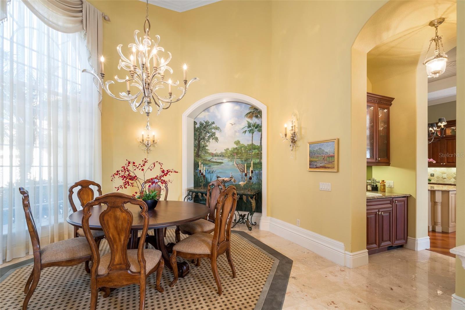 FOUNDERS CLUB - Residential