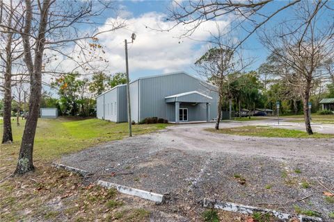 15 RUCKERT CIRCLE DELAND FL 32720