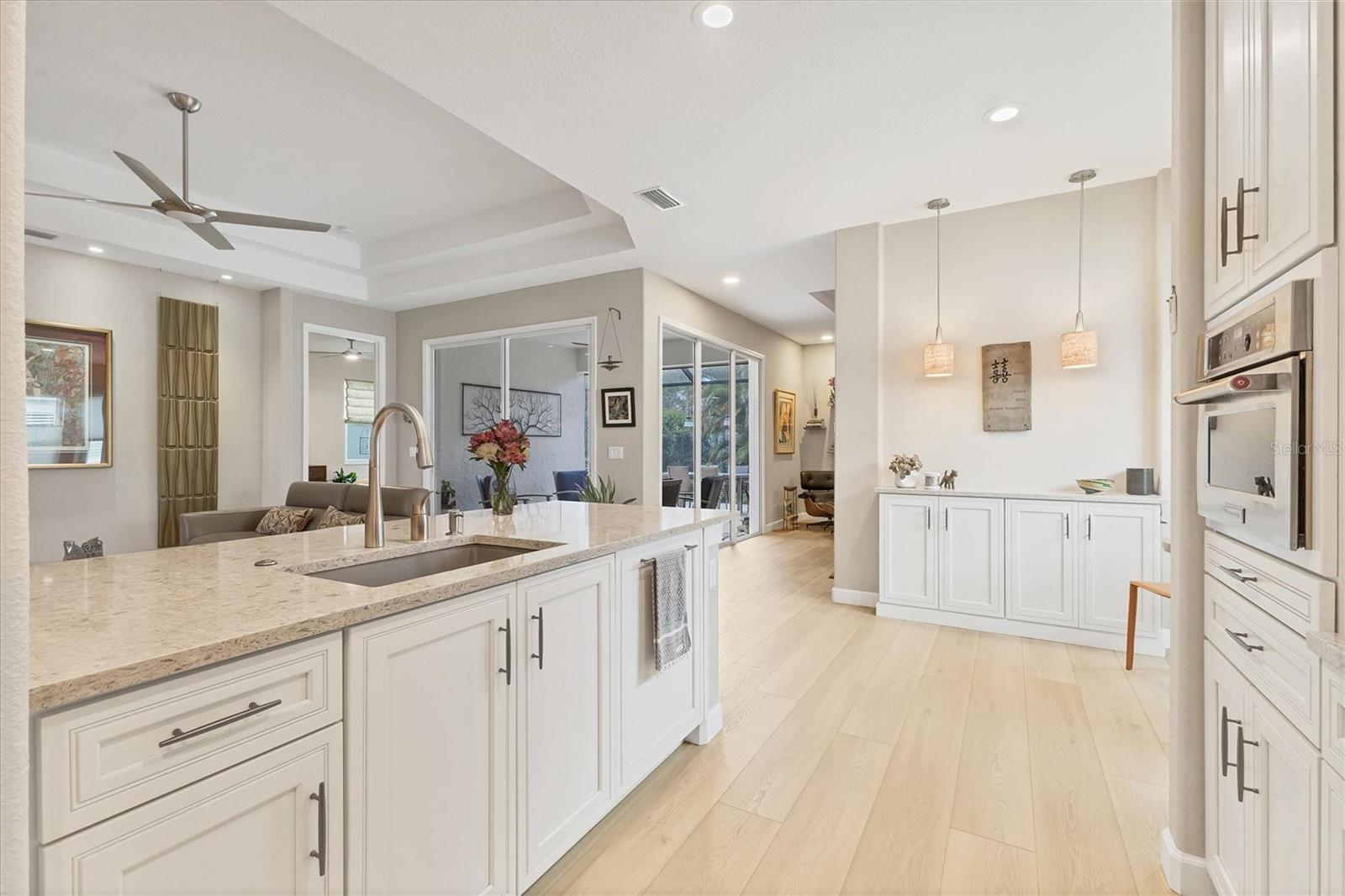 CARLYLE AT VILLAGES OF PALM-AIRE - Residential