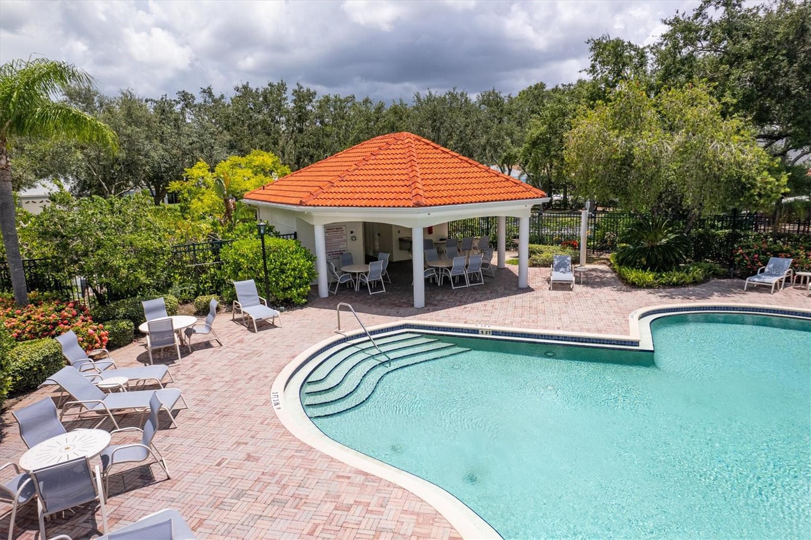 CARLYLE AT VILLAGES OF PALM-AIRE - Residential