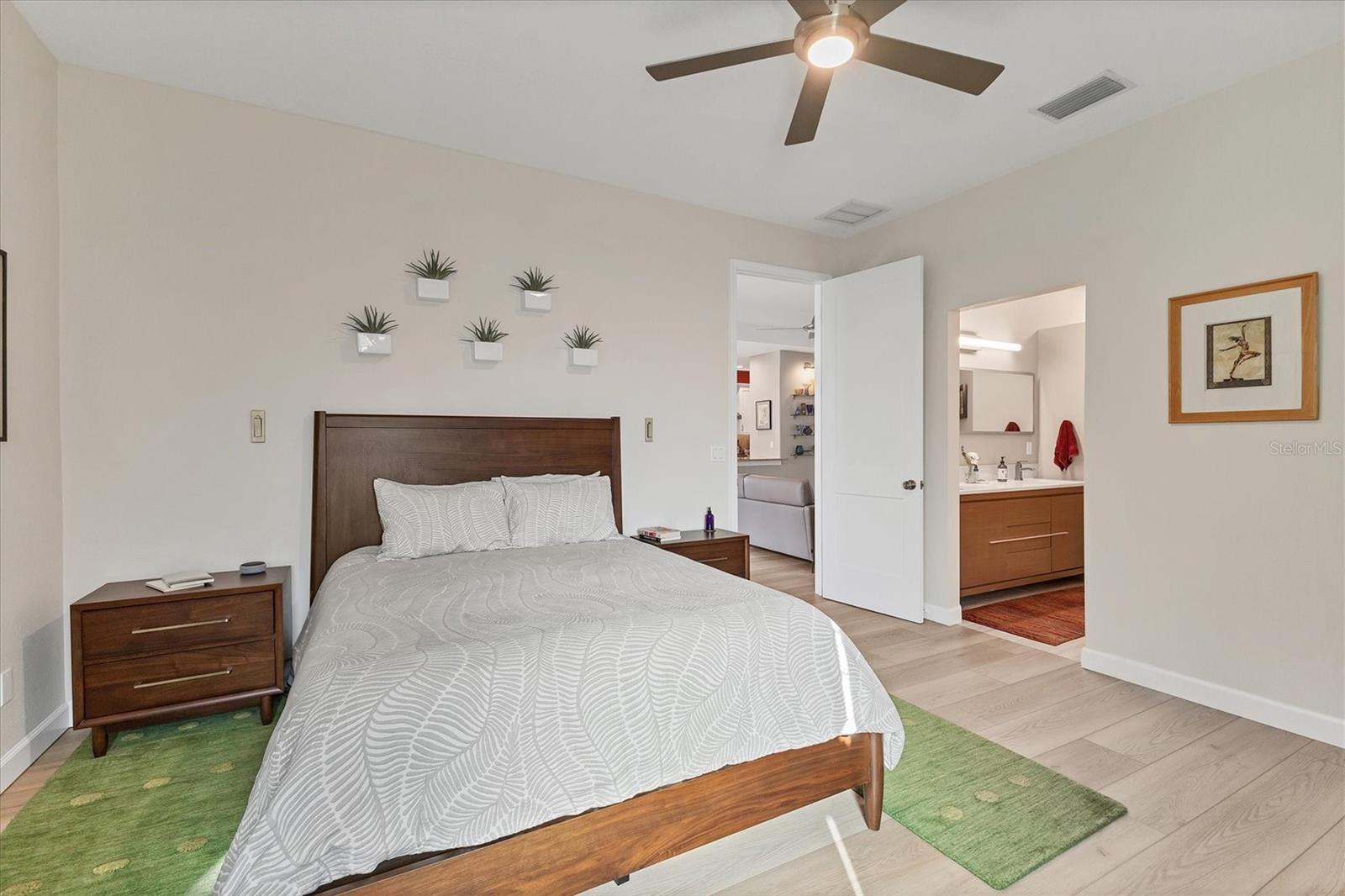 CARLYLE AT VILLAGES OF PALM-AIRE - Residential