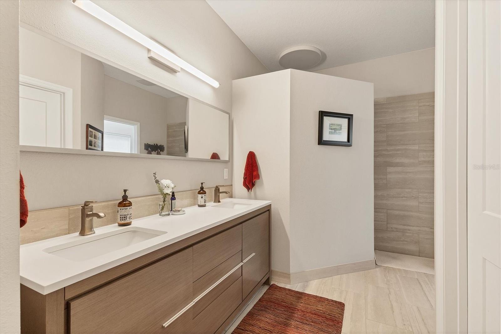 CARLYLE AT VILLAGES OF PALM-AIRE - Residential