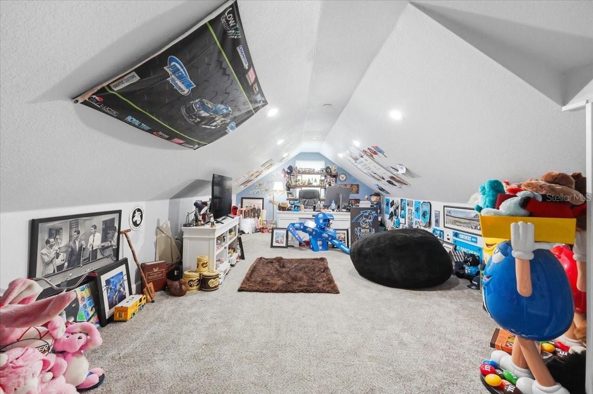 SHIVERS ACRES - Residential