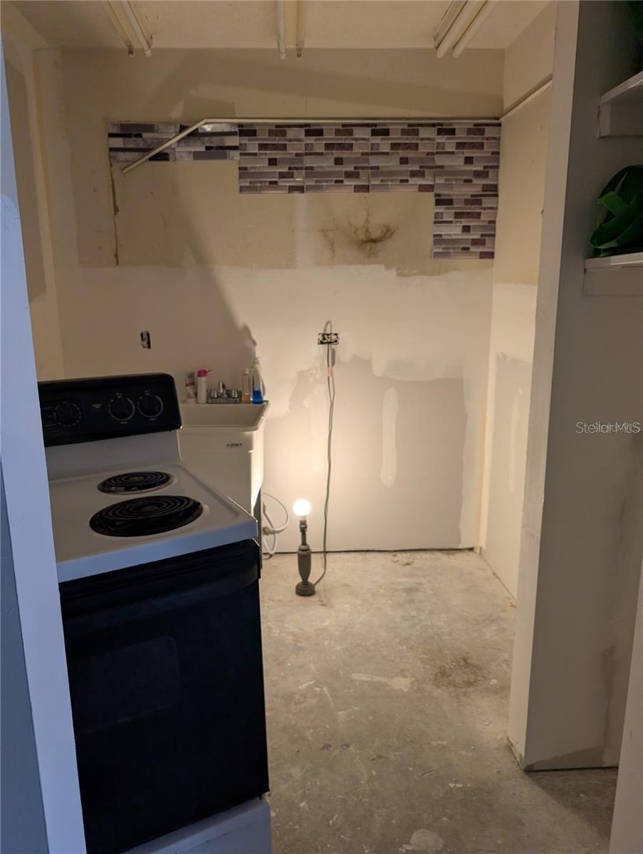 PINEWOOD VILLAGE II - Residential