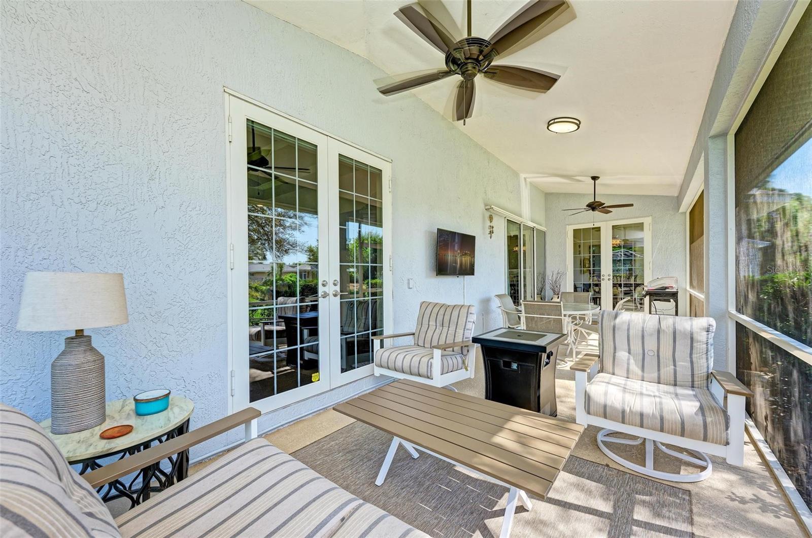 SOUTH GATE - Residential