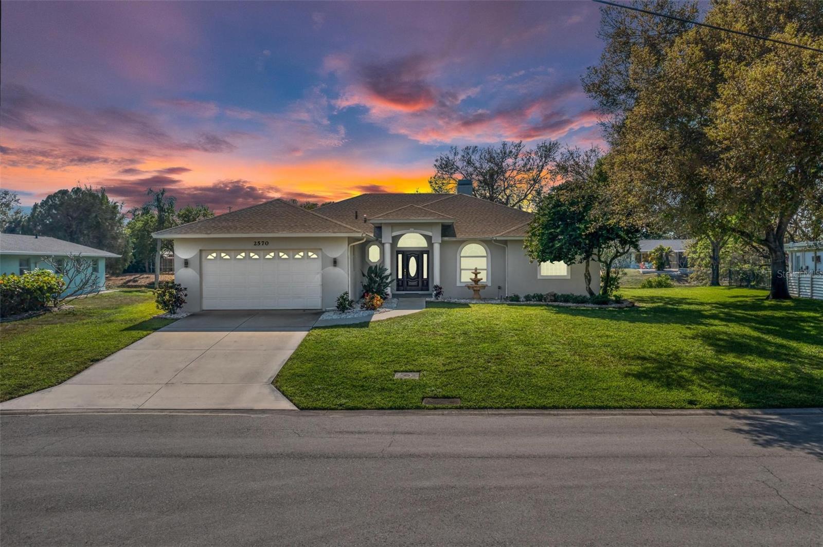 SOUTH GATE - Residential