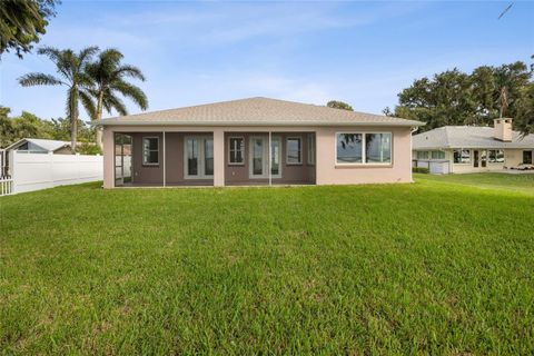 Tiny photo for 2635 Lake Eustis Drive, Tavares, FL 32778 (MLS # O6348670)