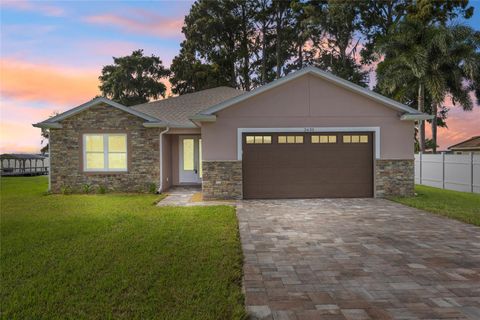 Tiny photo for 2635 Lake Eustis Drive, Tavares, FL 32778 (MLS # O6348670)