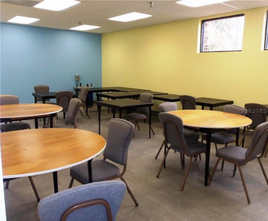 RAINBOW SPGS COUNTRY CLUB ESTATES - Commercial Sale