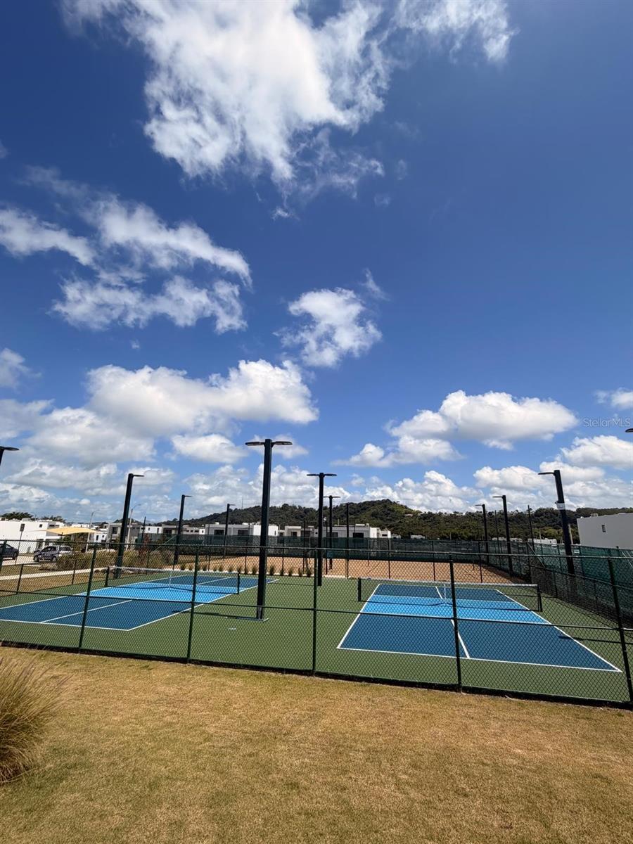 CIUDAD JARDIN- URB LOS SUEÑOS - Residential