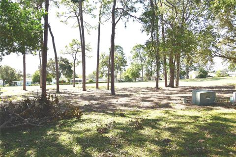 A home in BROOKSVILLE