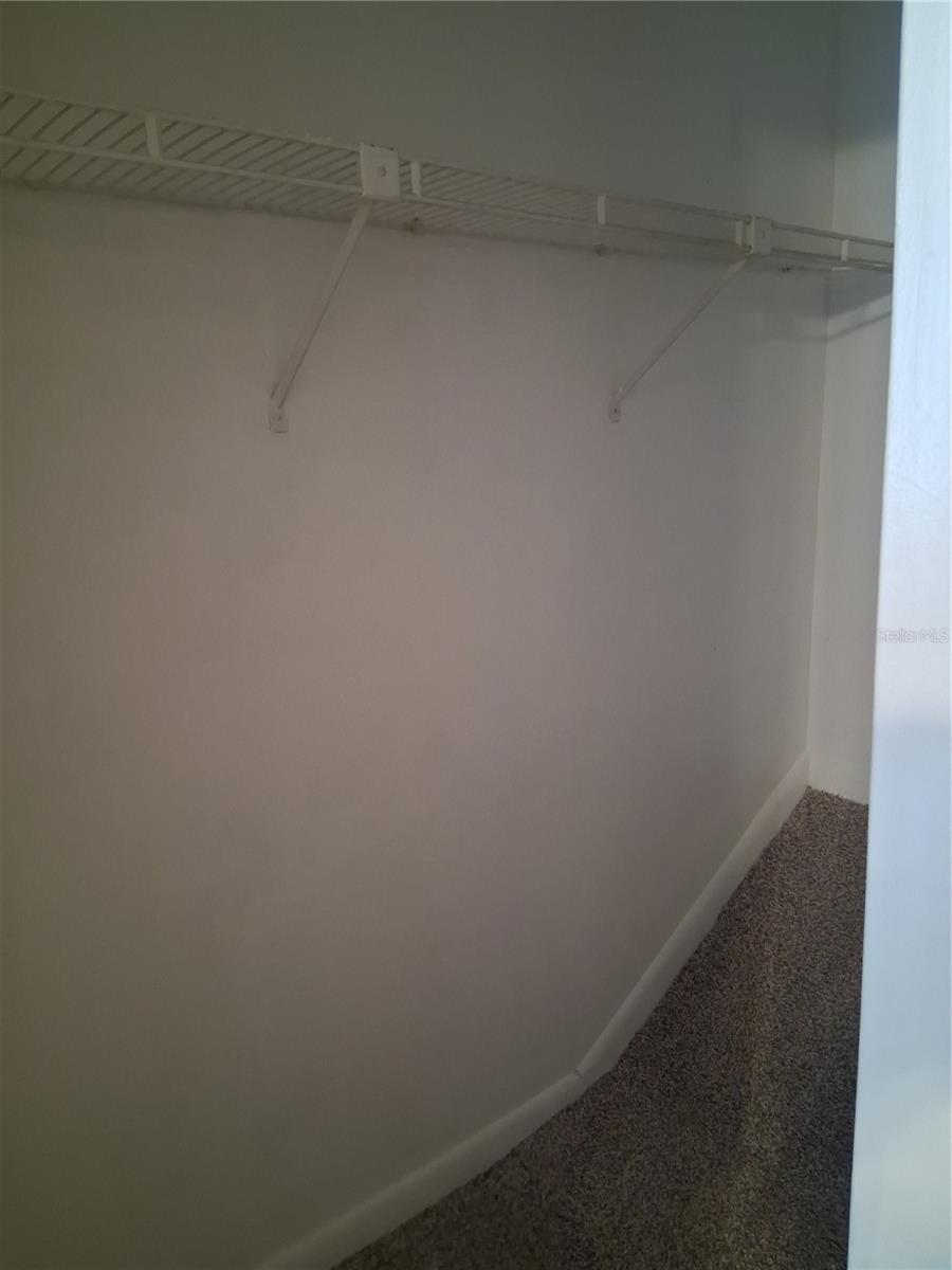 PINEBROOK ESTATES - Residential Lease