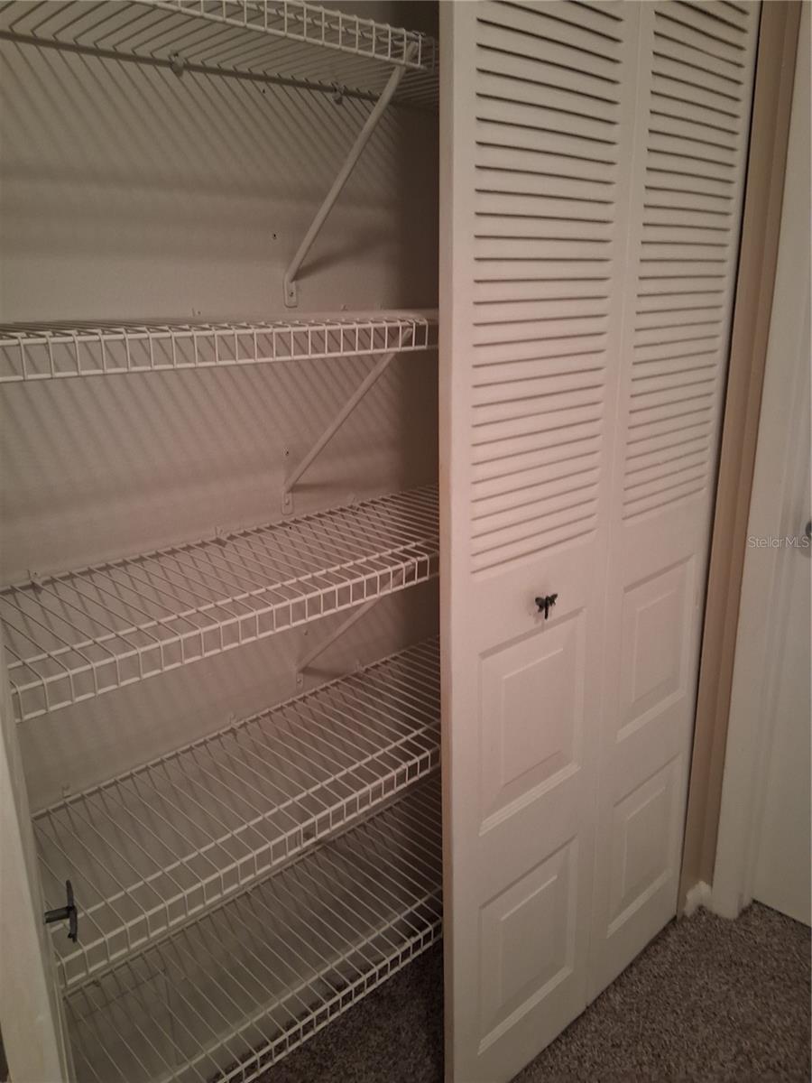 PINEBROOK ESTATES - Residential Lease