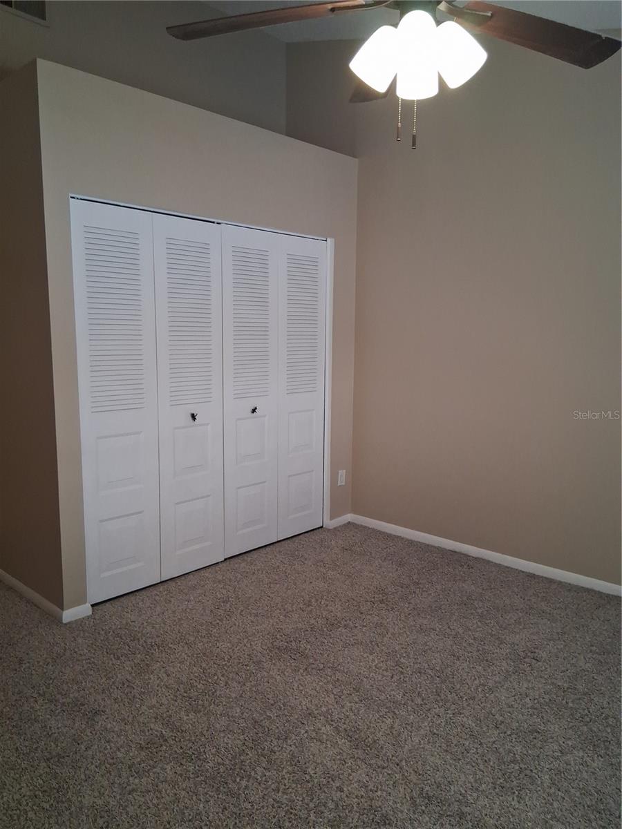 PINEBROOK ESTATES - Residential Lease