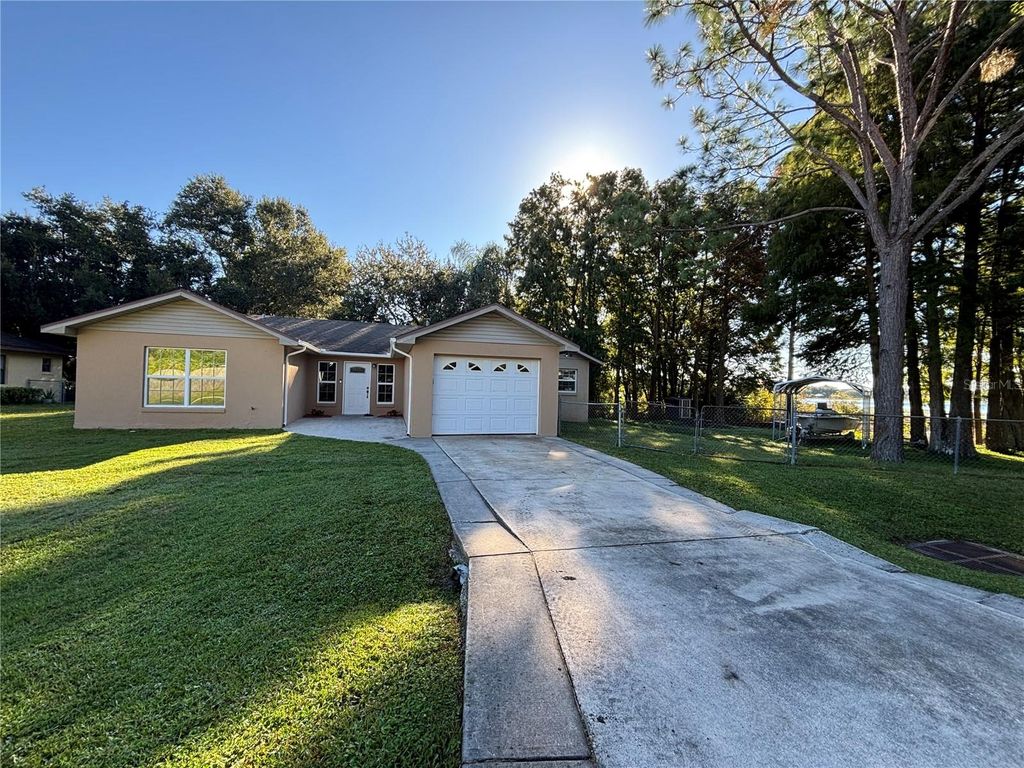Photo of 3334 Fox Ridge Drive, Winter Haven, FL 33884 (MLS # P4936715)