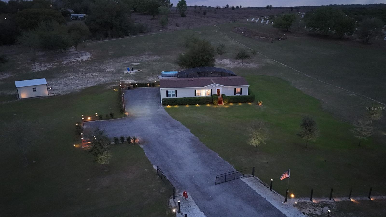 BLUE SPRING LAKE SUB - Residential