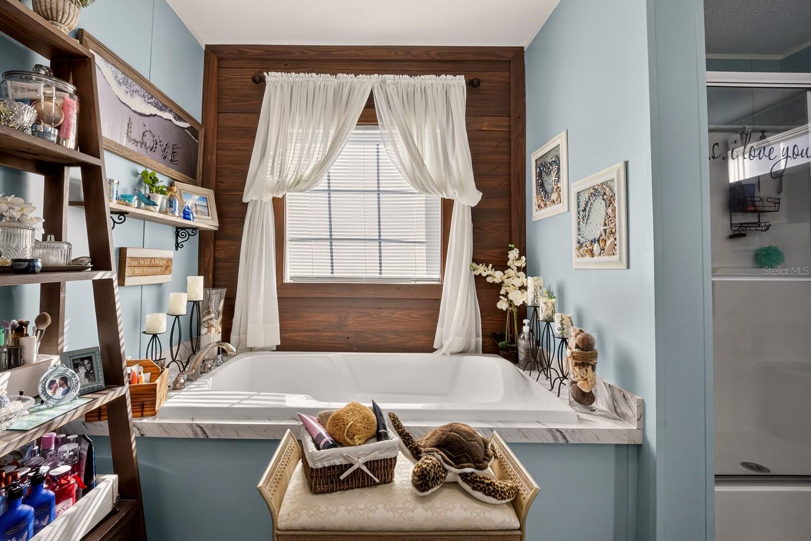 BLUE SPRING LAKE SUB - Residential