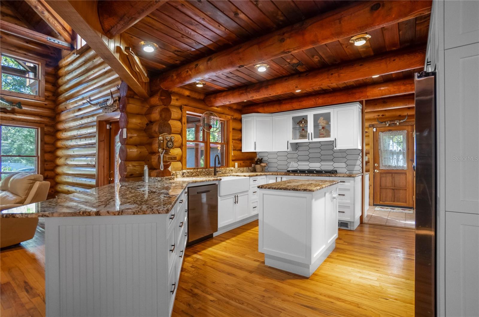 CHASSAHOWITZKA VILLAGE UNIT 03 UNREC - Residential