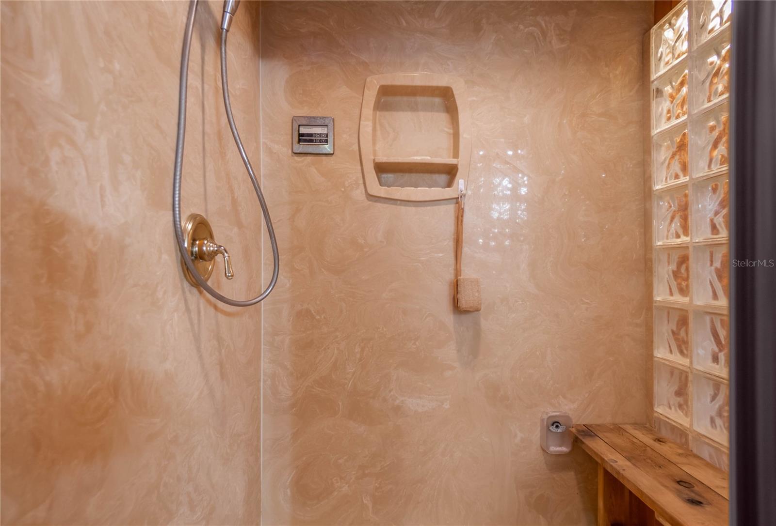 CHASSAHOWITZKA VILLAGE UNIT 03 UNREC - Residential