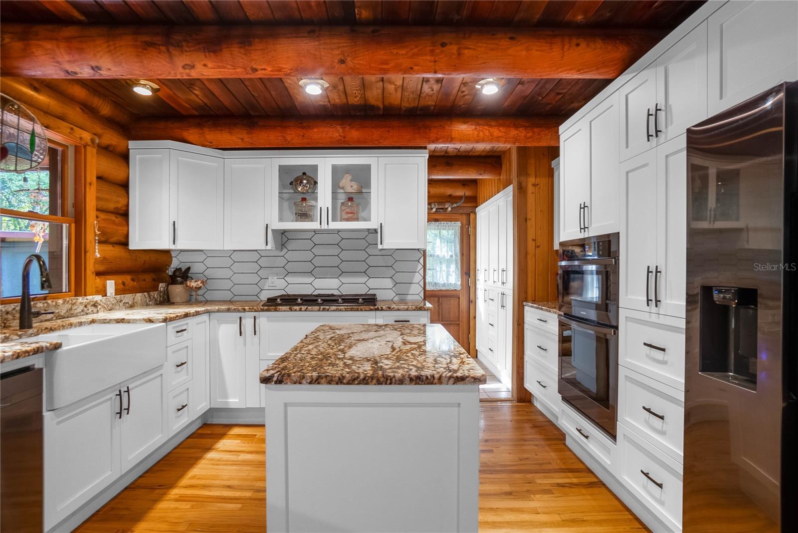 CHASSAHOWITZKA VILLAGE UNIT 03 UNREC - Residential