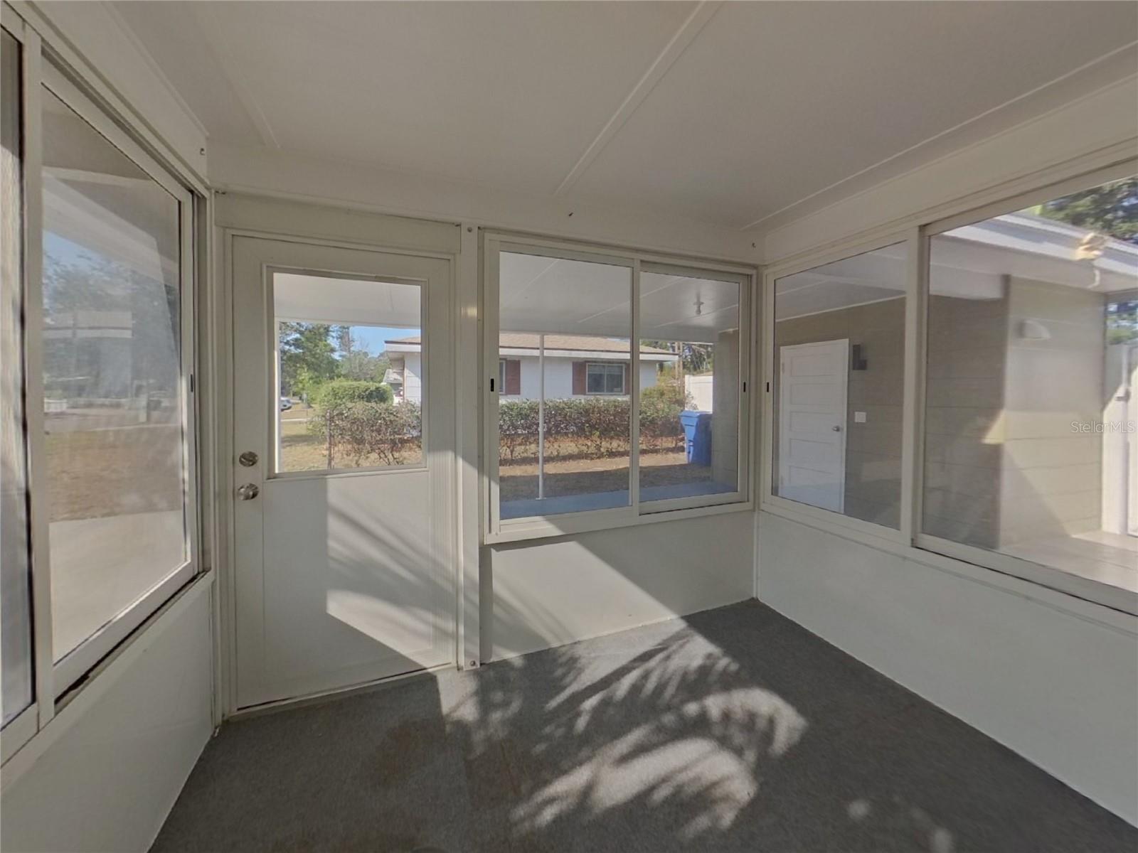 JUNGLE COUNTRY CLUB 2ND ADD - Residential Lease