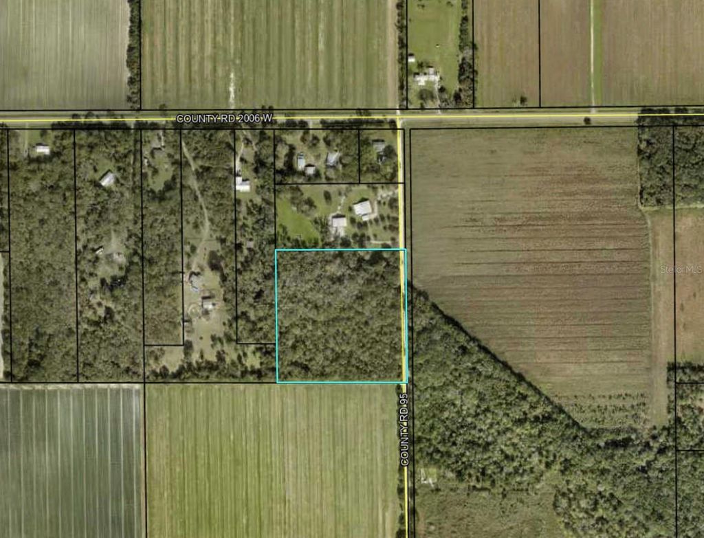 Photo of 232 Cr-95, Bunnell, FL 32110 (MLS # FC313544)