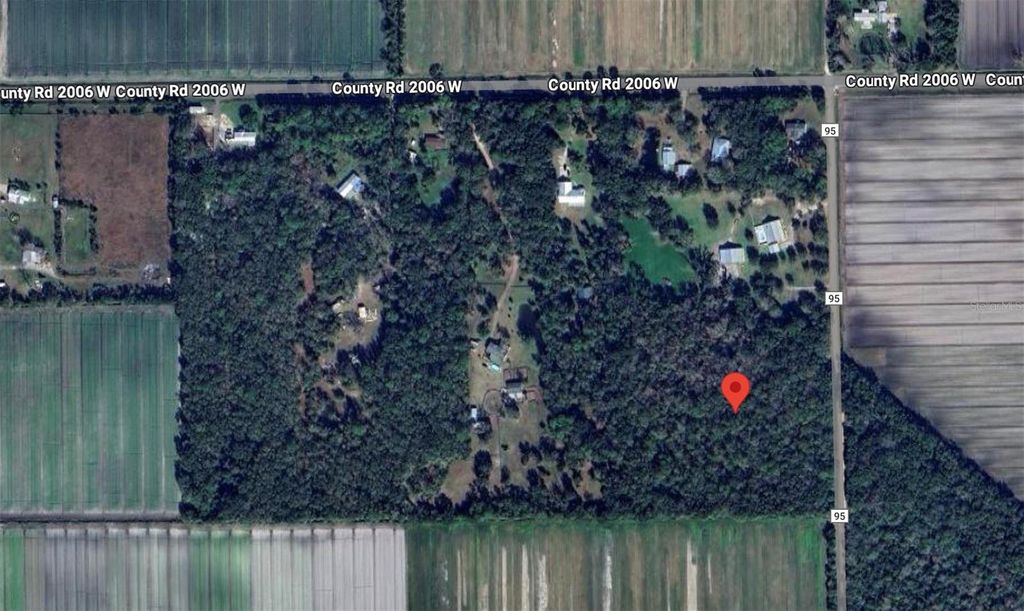 Photo of 232 Cr-95, Bunnell, FL 32110 (MLS # FC313544)