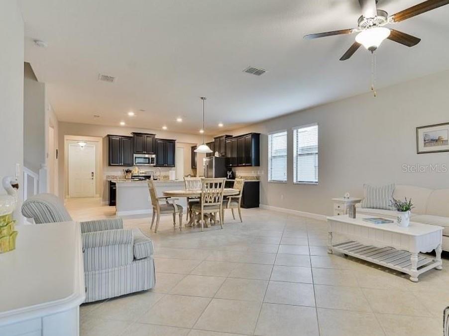 OAKS AT SHADY CREEK PH 1 - Residential Lease