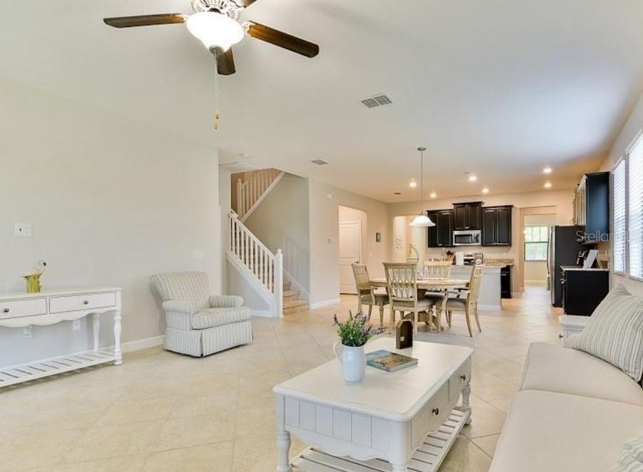 OAKS AT SHADY CREEK PH 1 - Residential Lease