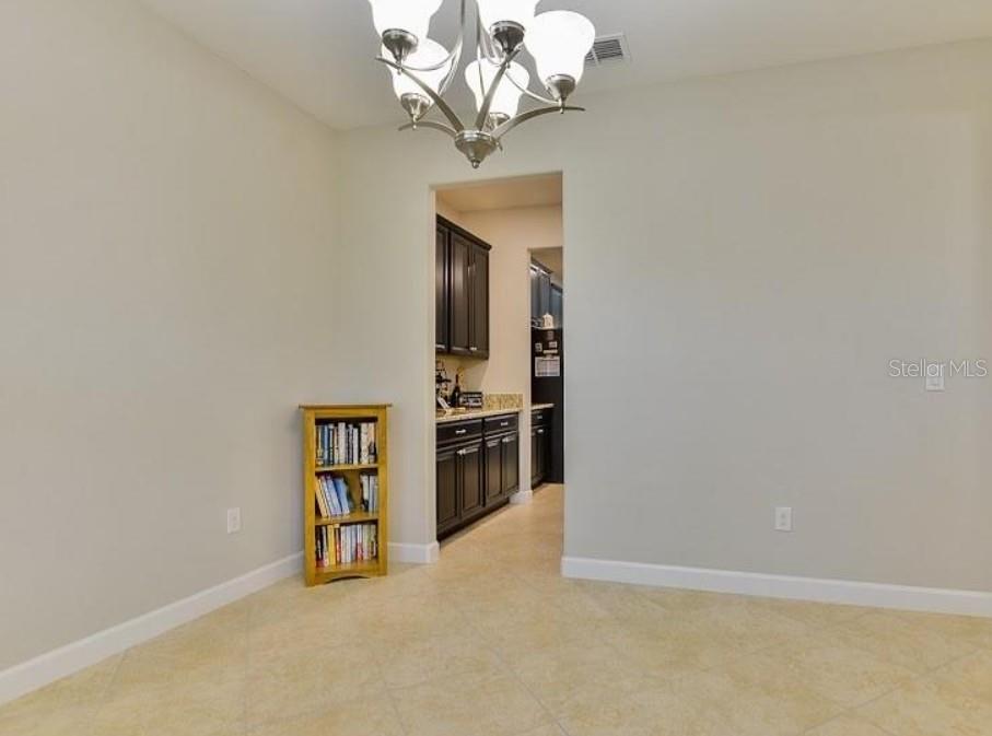 OAKS AT SHADY CREEK PH 1 - Residential Lease