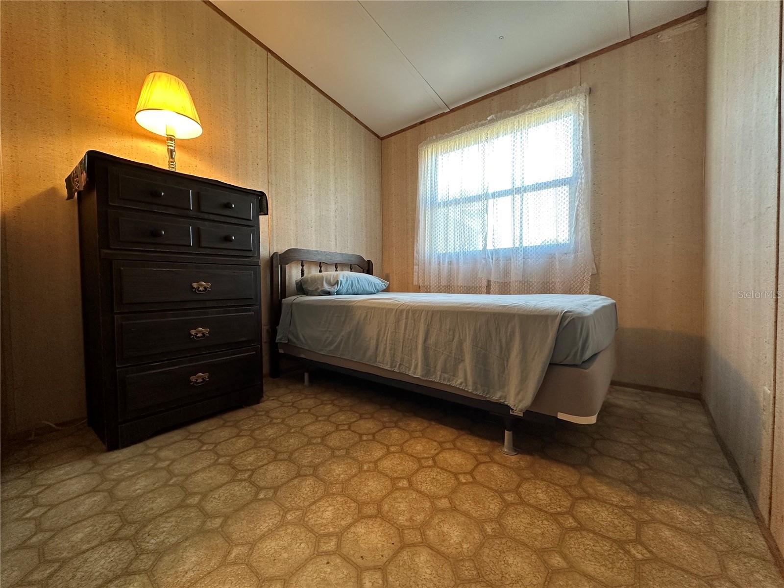 FRUITLAND PARK - Residential