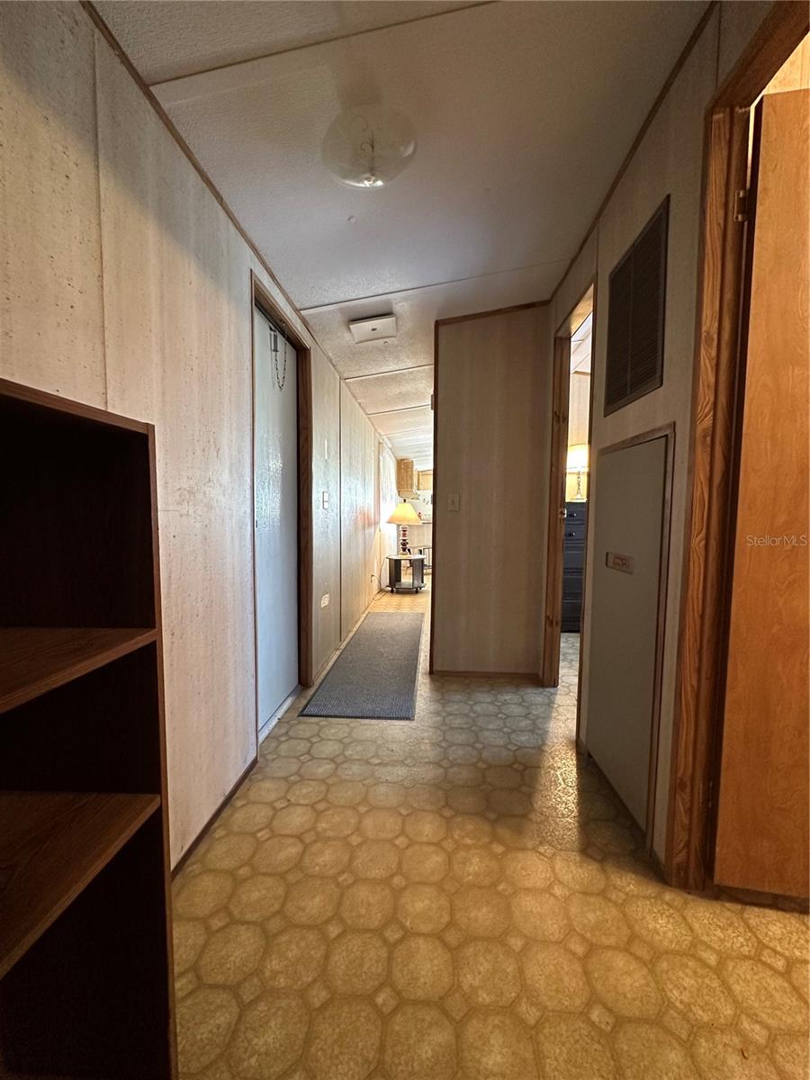 FRUITLAND PARK - Residential