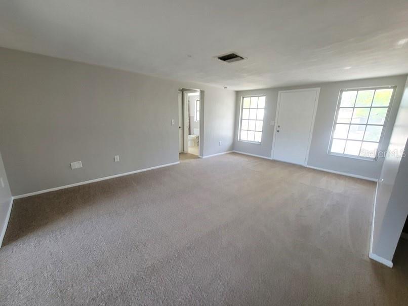 10921 STAMFORD DRIVE