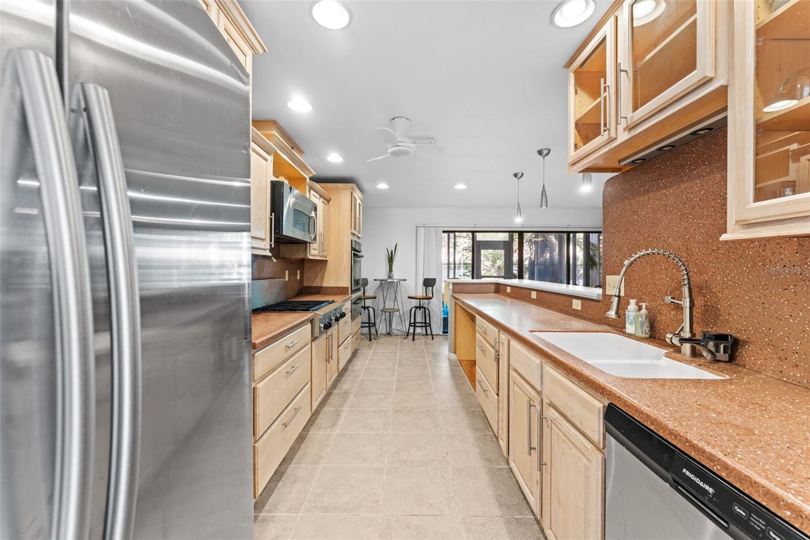 RIVER WAY BLDG 10 - Residential