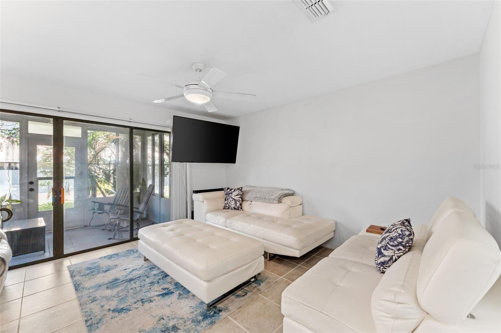 RIVER WAY BLDG 10 - Residential