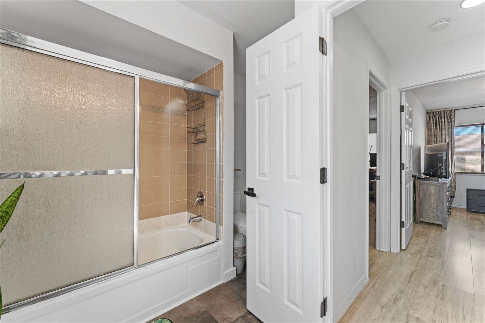 RIVER WAY BLDG 10 - Residential