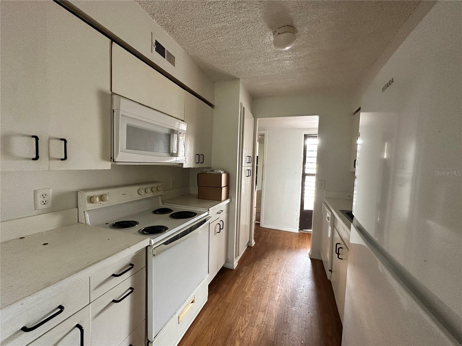 PLACE ONE A CONDO - Residential