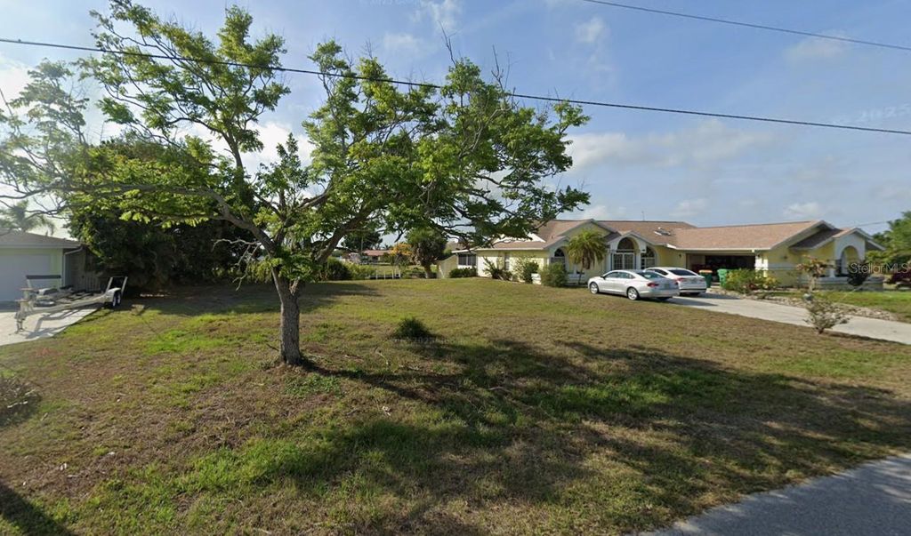 Photo of 3298 Daytona Drive, Punta Gorda, FL 33983 (MLS # D6147148)