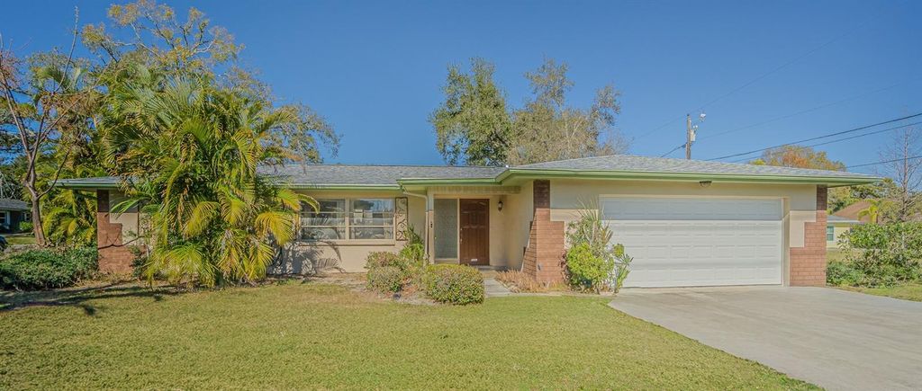 Photo of 1300 Michigan Boulevard, Dunedin, FL 34698 (MLS # TB8470441)