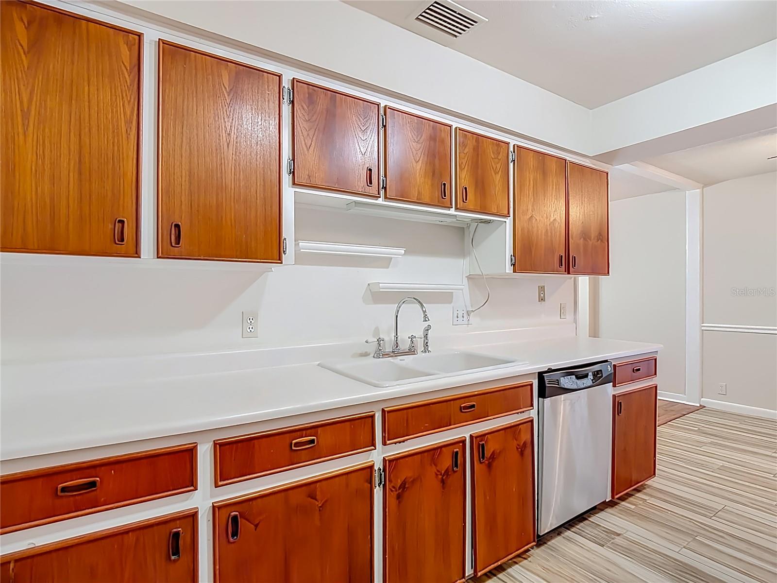 CHRISTINA WOODS - Residential