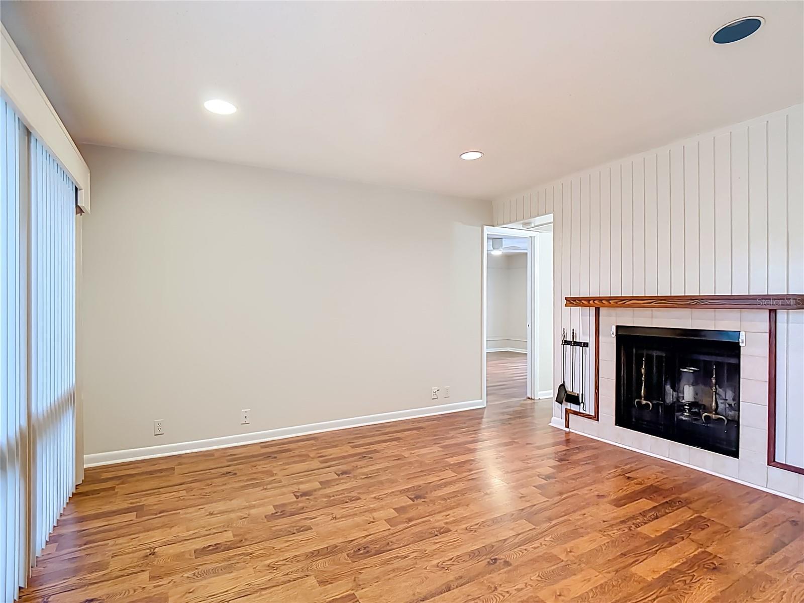 CHRISTINA WOODS - Residential